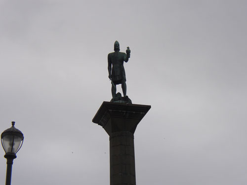 p8300058