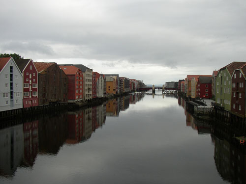 p8300081